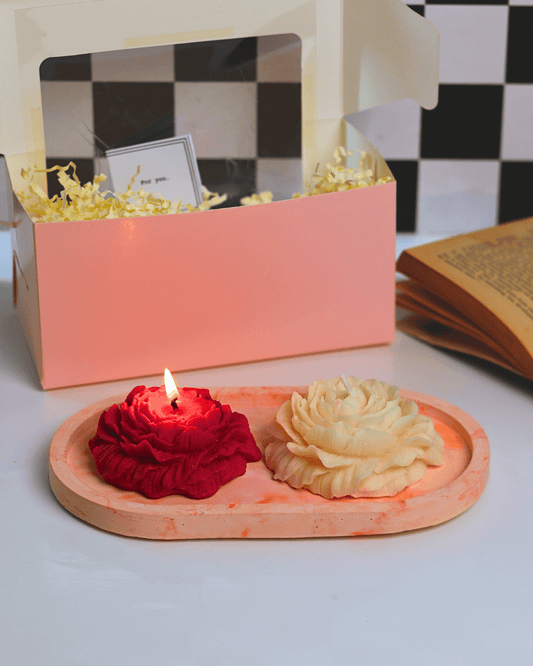Eternal Bloom - Box of 2 Scented Candles - Silky Zest