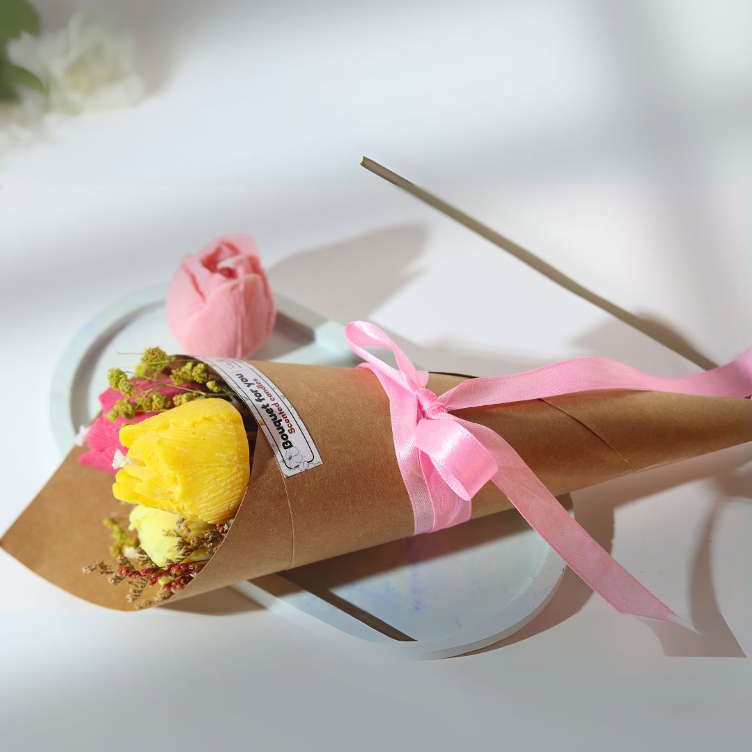 Bouquet For You - Floral & Musk Scented Candles - Silky Zest