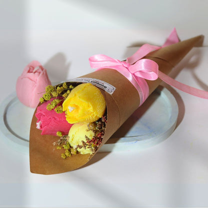 Bouquet For You - Floral & Musk Scented Candles - Silky Zest