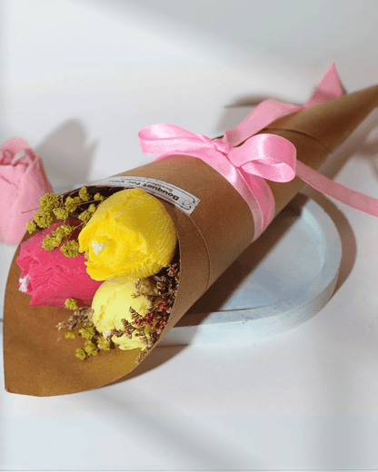 Bouquet For You - Floral & Musk Scented Candles - Silky Zest